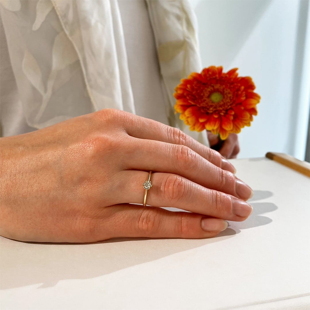 Gelbgold Solitaire Ring Verlobungsring Diamantring Juwelier Brandstetter Wien