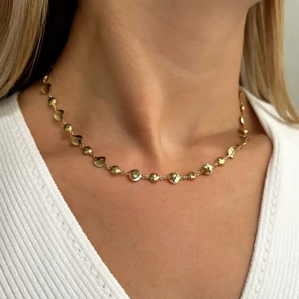 Zarte moderne Goldcolliers Goldketten für Damen von Juwelier Brandstetter Wien