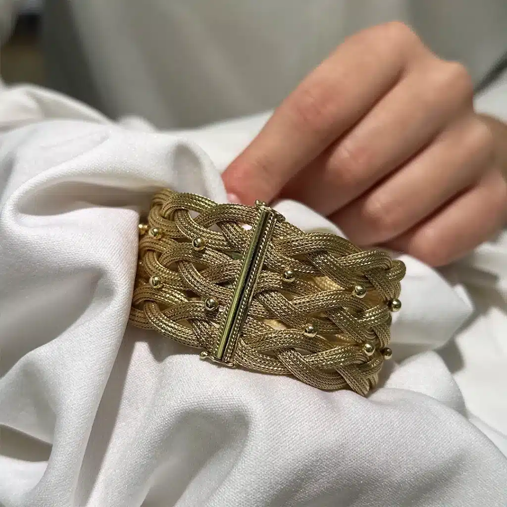 Armschmuck reparieren Goldarmband aufarbeiten bei Juwelier Brandstetter in Wien