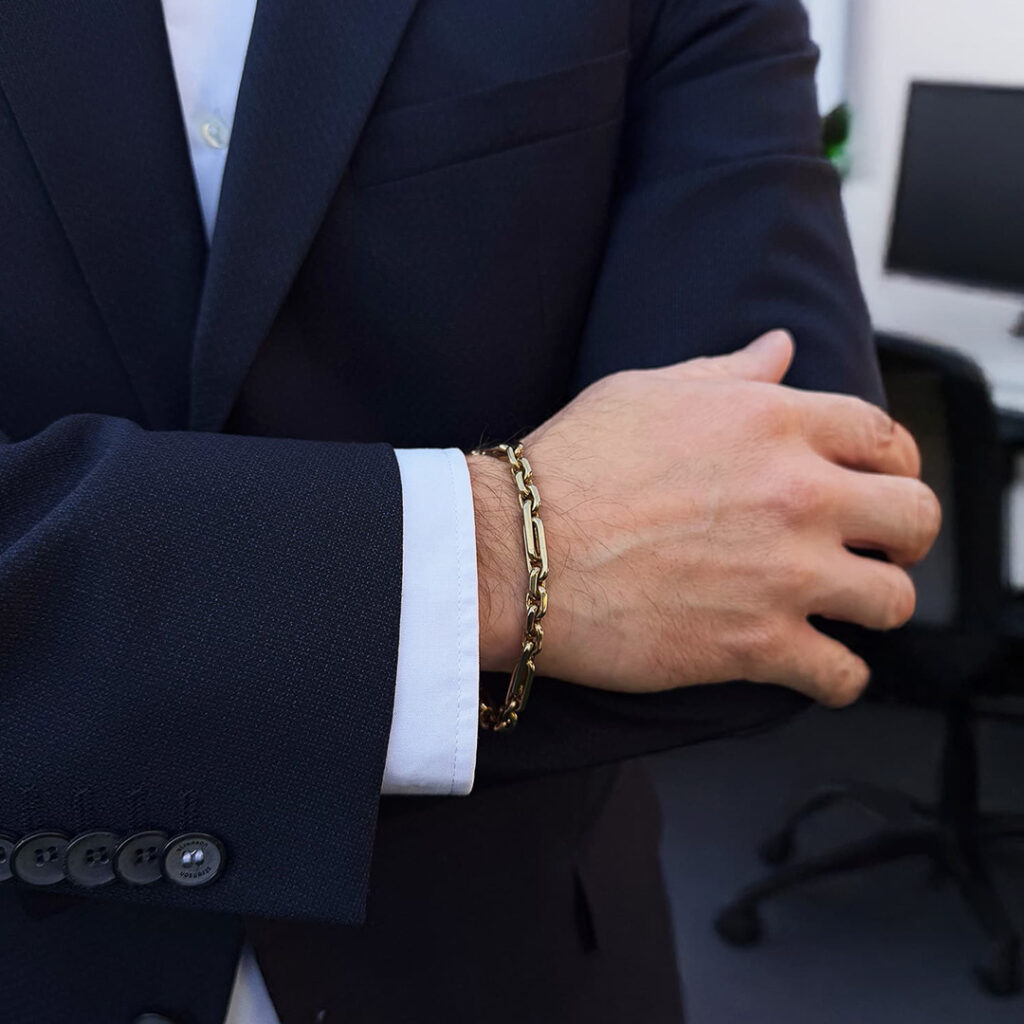 Goldarmbänder für Herren Juwelier Brandstetter Wien