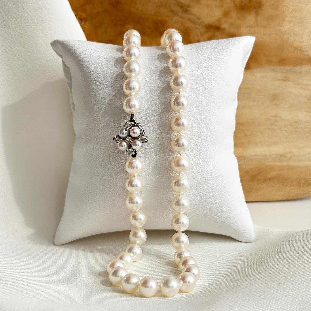 Perlenketten-klassische-Perlenketten-Juwelier-Brandstetter-Wien-4