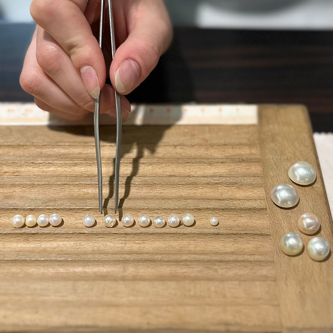 Perlenschmuck-reparieren-Perlen-ersetzen-Juwelier-Brandstetter-Wien